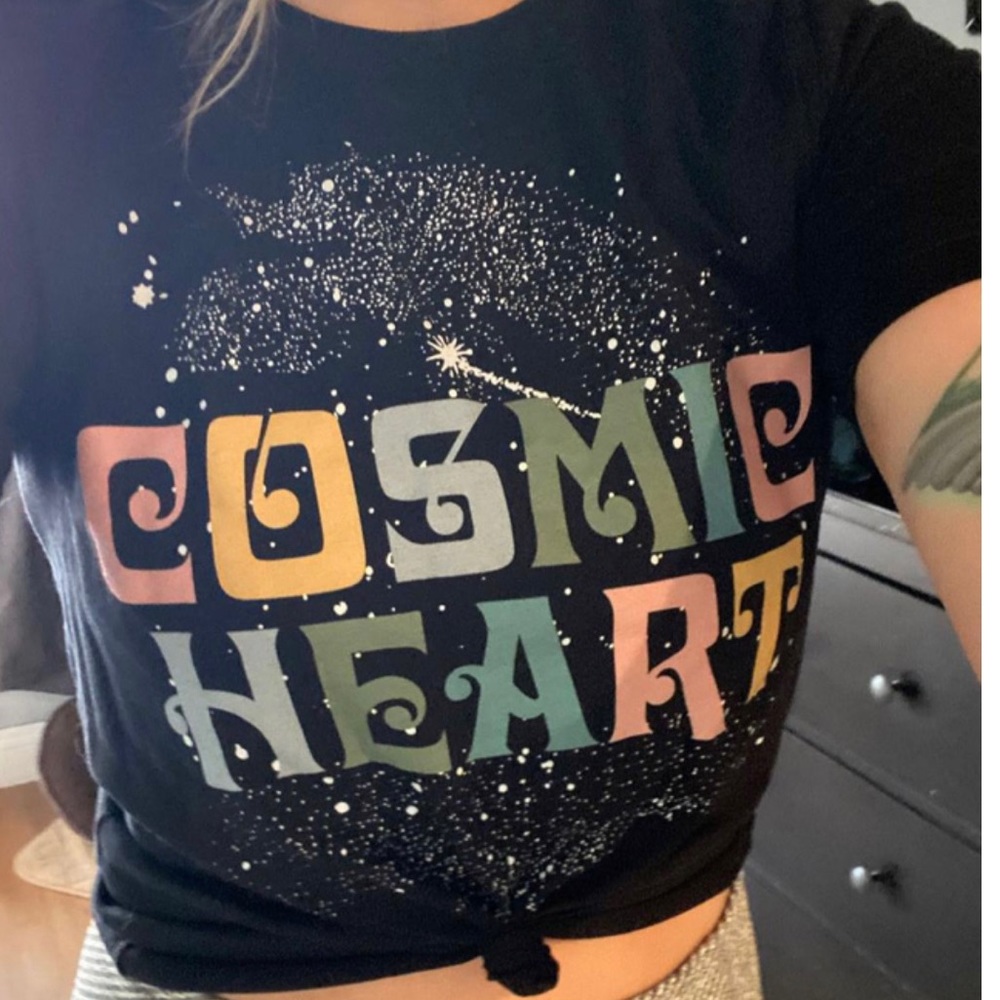 Black Cosmic Heart Tee - Picture 2 of 3